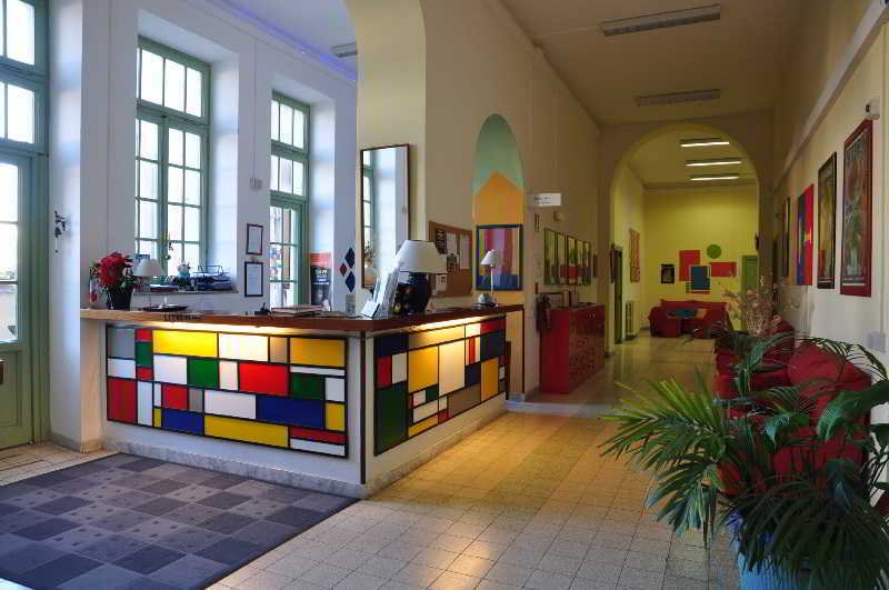 Litus Roma Hostel Lido di Ostia Exteriér fotografie Interior of the museum